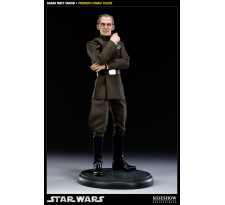 Star Wars Premium Format Figure 1/4 Grand Moff Tarkin with IT-O Interrogator Droid 50 cm